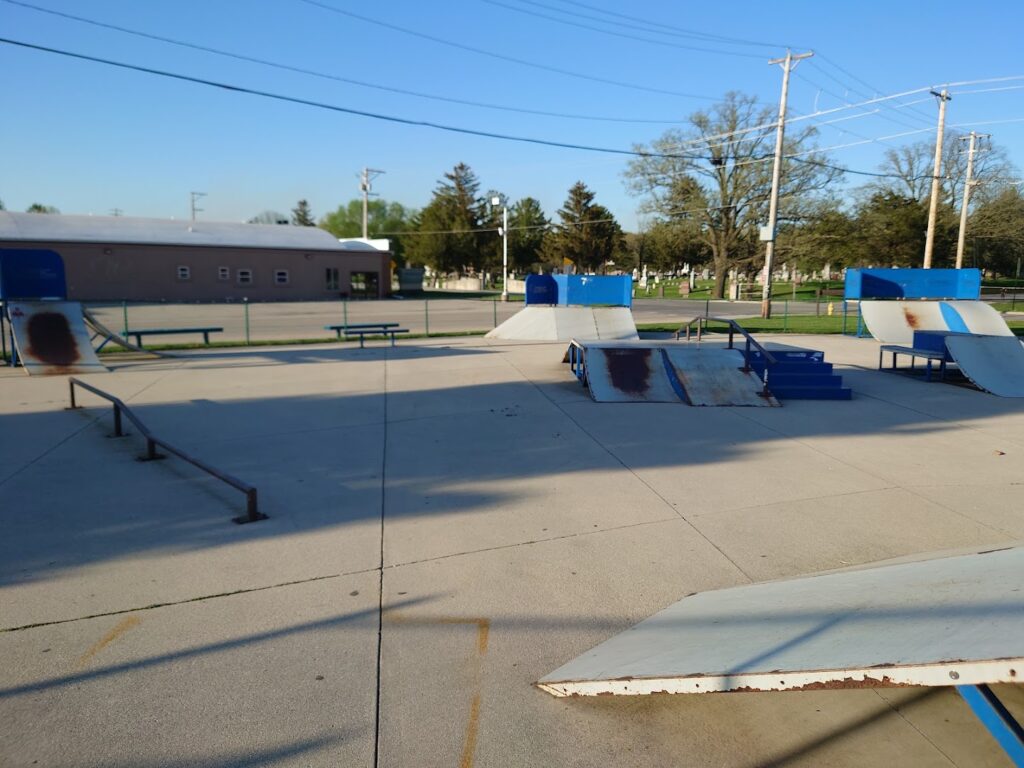 7th Element Skate Park © Mario S on Google Maps