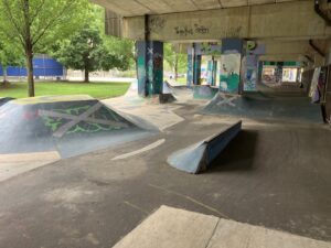 9th Street & Poplar Diy Skate Park
