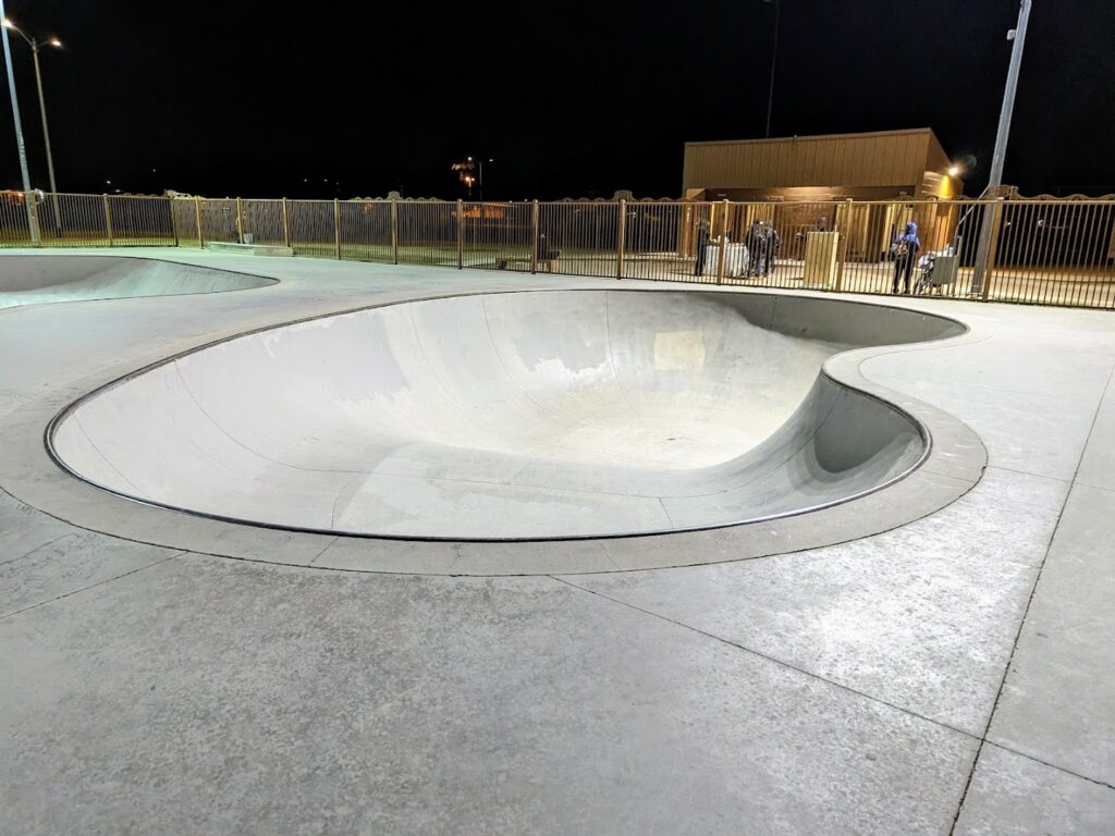 Albert M. Gallego Skate Park © aaron s on Google Maps