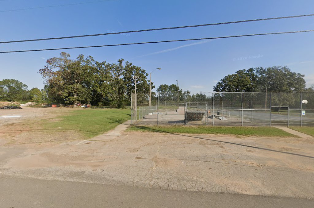 Barling Skatepark © BATTLEPLAN7476 on Google Maps