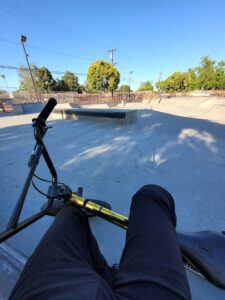 Bell Gardens Skatepark. © Oscar Chica on Google Maps