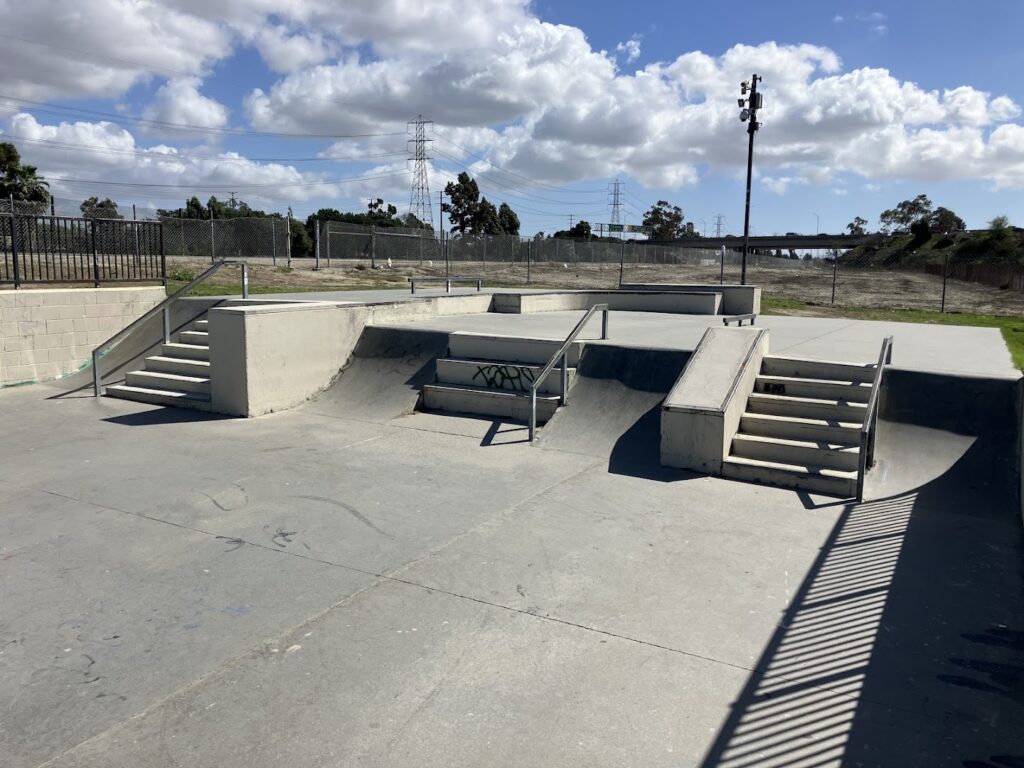 Bellflower Skate Park © Vasiliy Volkov on Google Maps