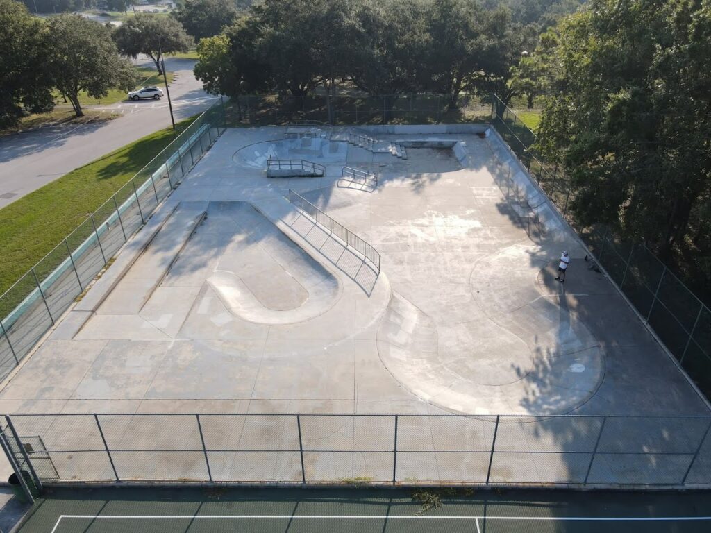 Beverly Hills Skate Court © River Dyer on Google Maps