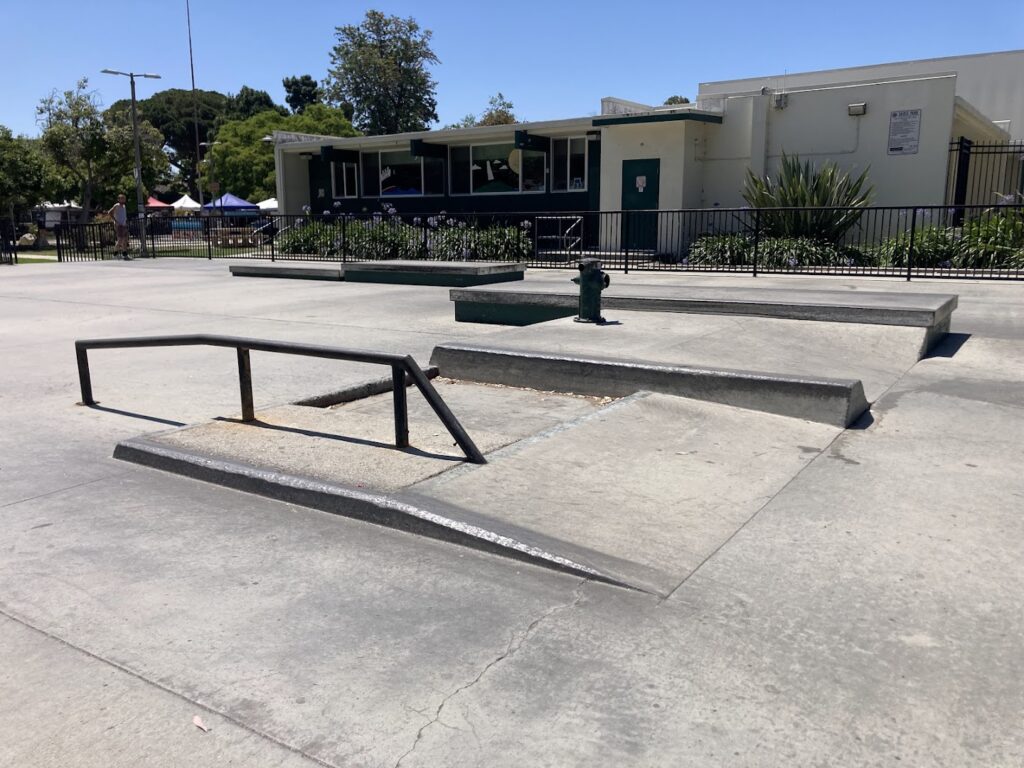 Bixby Skatepark Long Beach © Jon Mose on Google Maps