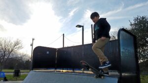 Blue Skatepark © Oscar Davila on Google Maps