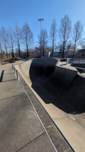 Bowling Green Skate Park © Michael Richardson on Google Maps