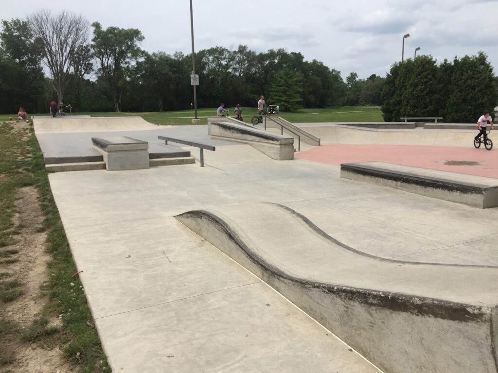 Bowling Green Skatepark © Donald Kahler on Google Maps