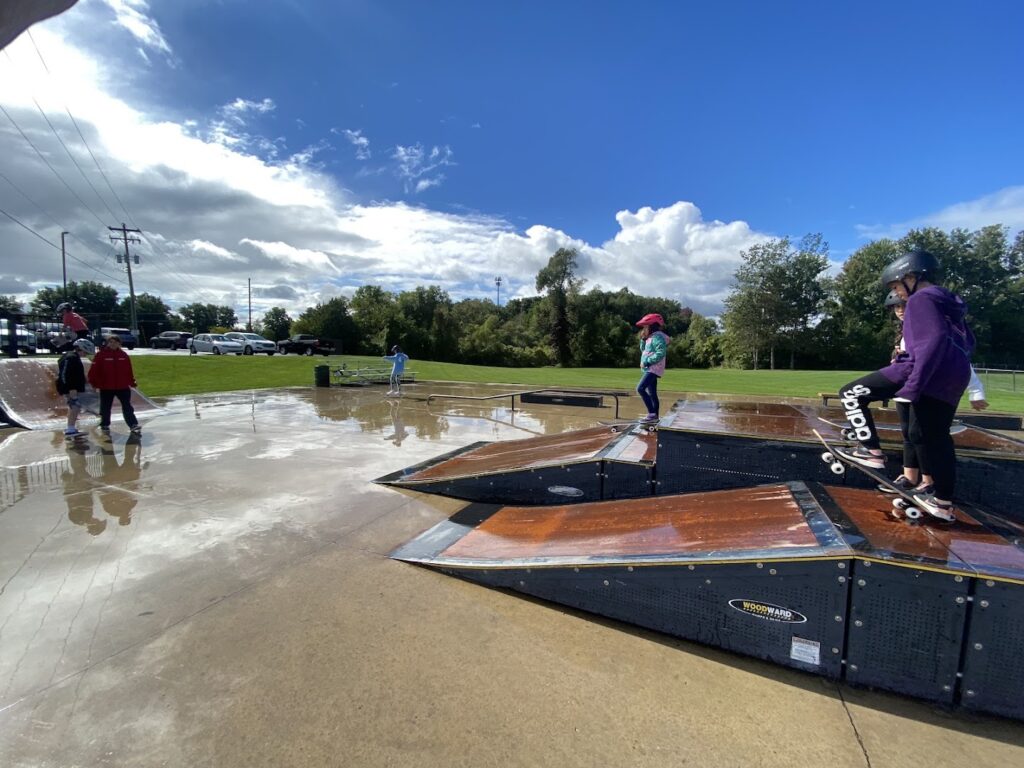 Byron Center Skate Park © Peter Morris (Peterjeremy) on Google Maps