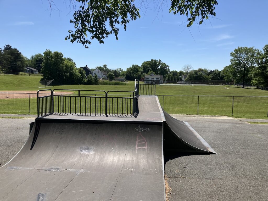 Charlestown Skate Park © H Rodriguez on Google Maps
