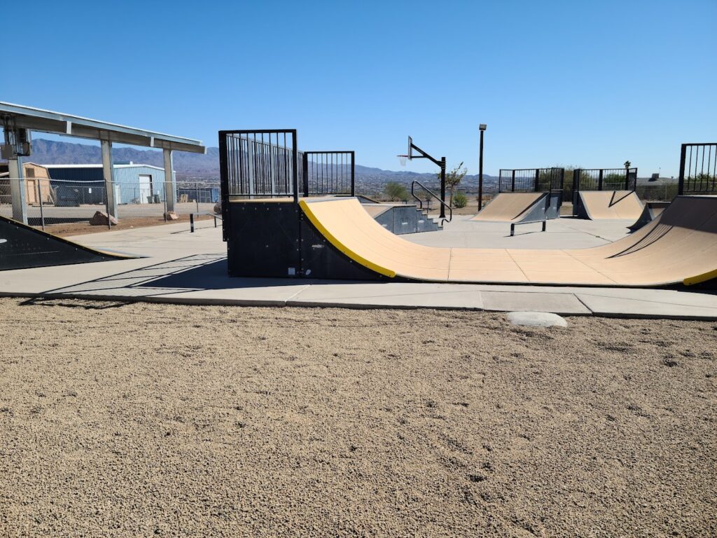 Chemehuevi Skate Park © Isaac on Google Maps