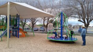 Coffinger Park © Neil K on Google Maps