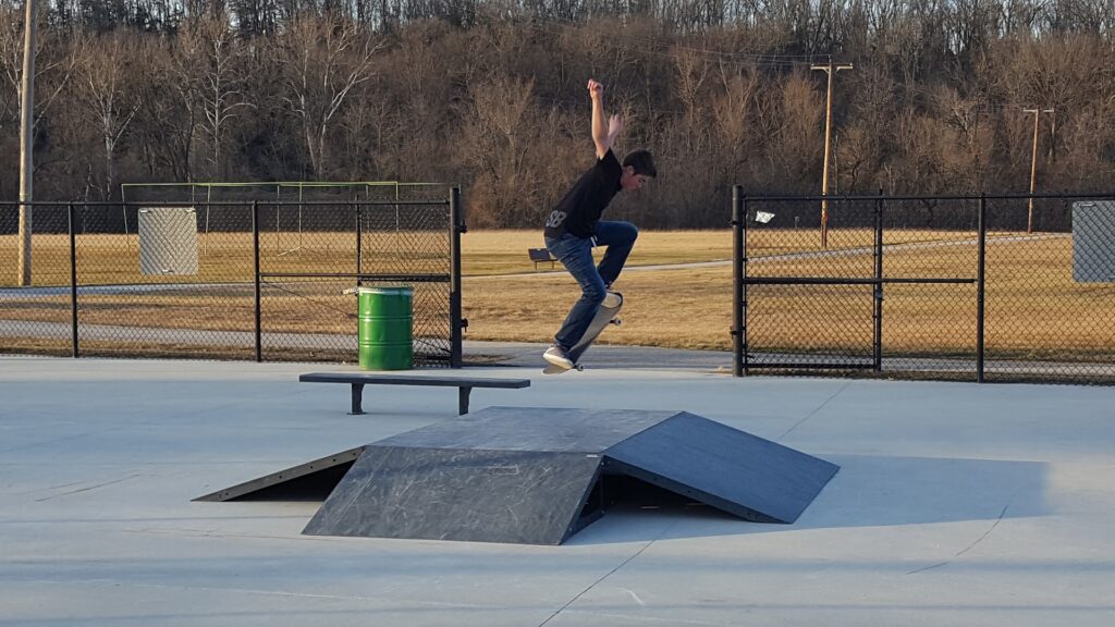 Cole’s Skate Park © Rhonda Rowland on Google Maps