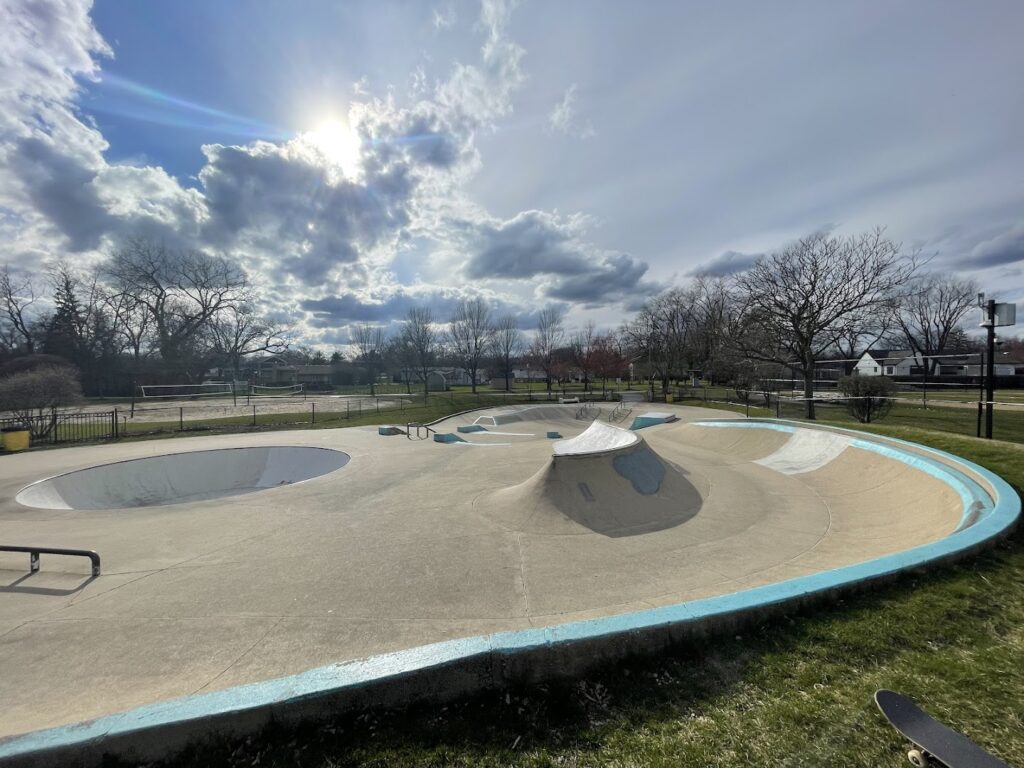 Countryside Park Skatepark © Peter on Google Maps