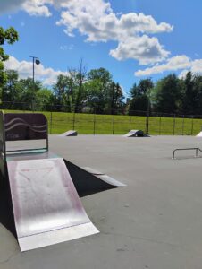 Dansbury Skatepark © Toby Devereaux on Google Maps