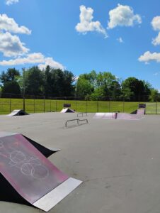 Dansbury Skatepark © Toby Devereaux on Google Maps