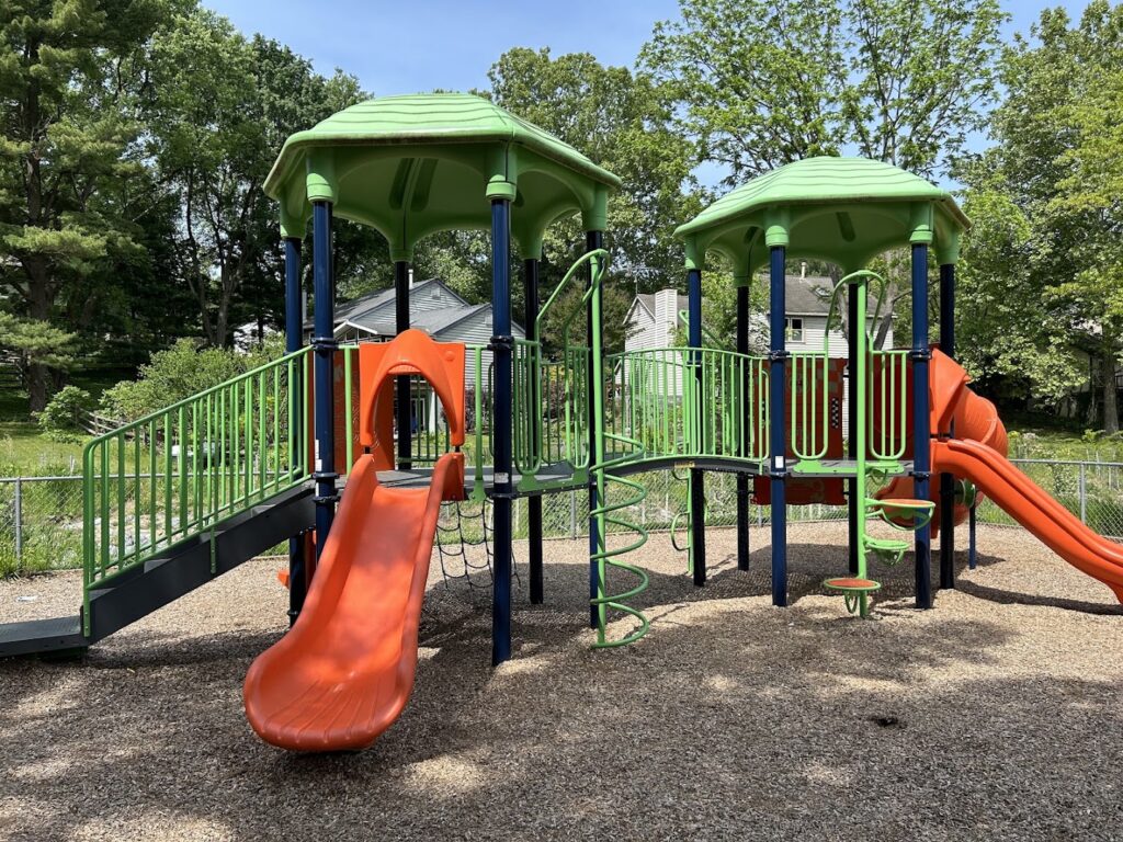 Diamond Farms Park © Mike on Google Maps