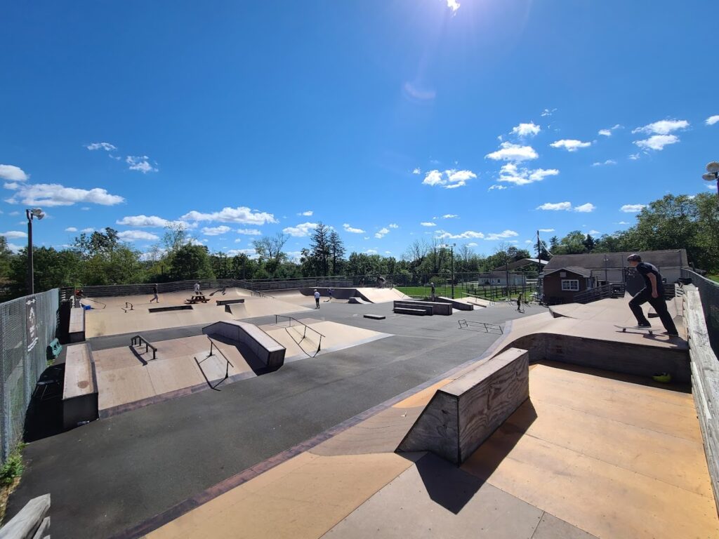 Doylestown Skatepark | Doylestown Ymca © Scott Fisher on Google Maps