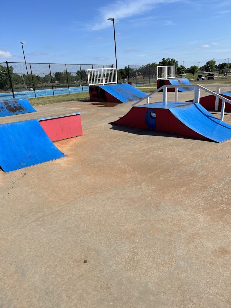 Elk City Skate Park © Isaac Eike on Google Maps