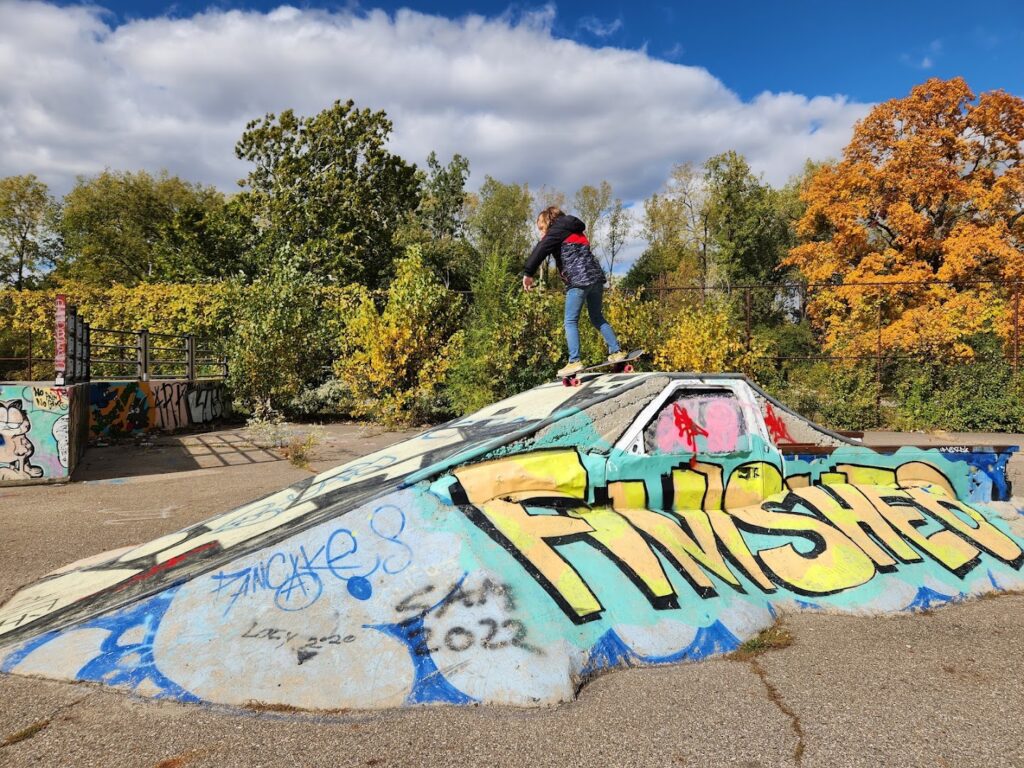 Flint Skate Park © Danielle Woodard on Google Maps