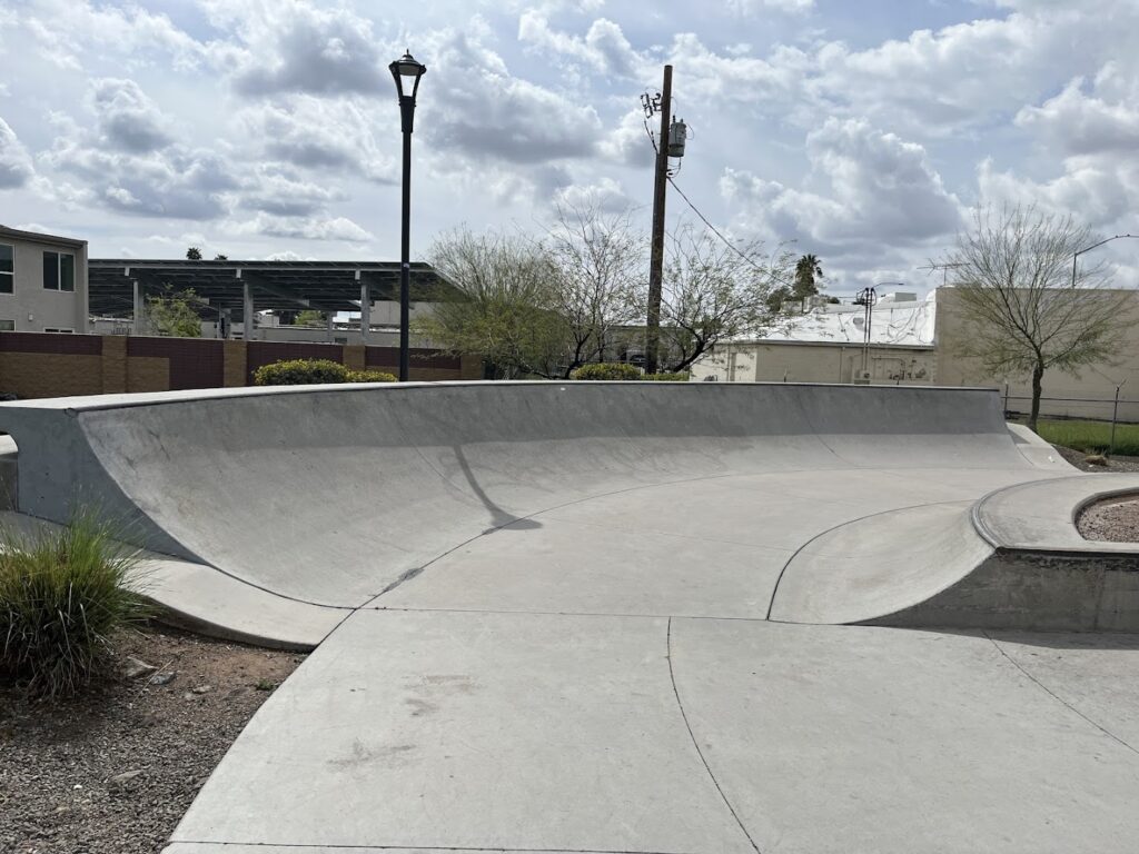 Fountain Plaza Skate Park © Bliss Skate Shop on Google Maps