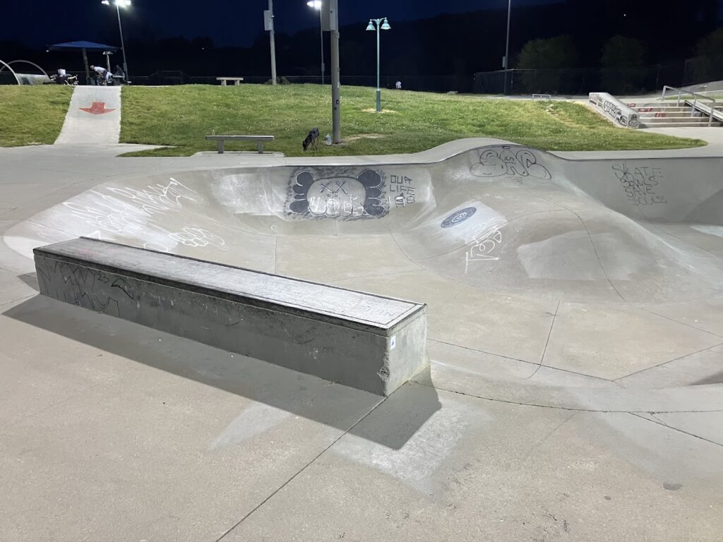 Granite Skateboard Park © Vasiliy Volkov on Google Maps