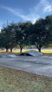 Halliday Skate Park © Five Five Nine Chick on Google Maps