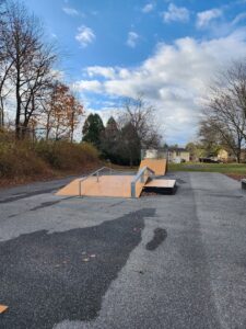 Hampstead Skatepark © Kenny Kluge on Google Maps