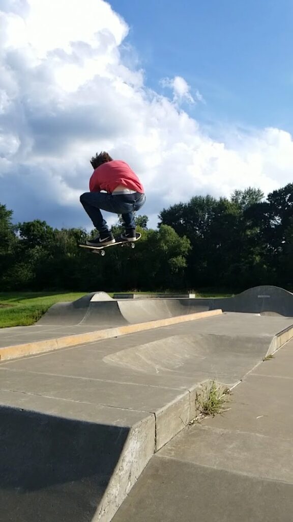 Heavener Skate Park © Whis San on Google Maps