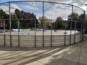 Hockey Rink Skatepark © Alex on Google Maps