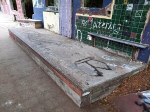 Hotel Nahunta Skatepark © david wachman on Google Maps
