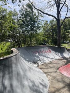 Hotel Nahunta Skatepark © Jules on Google Maps