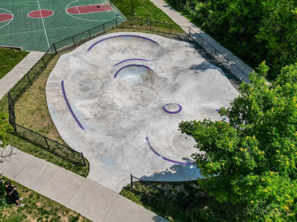 Howard Heuston Skatepark © SpeakEasy Skate on Google Maps