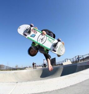Jurupa Valley Skate Park © No me importa Vato on Google Maps