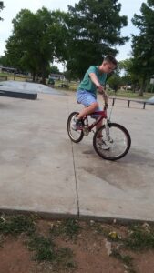Kiwanis Skatepark © Lindsay Green on Google Maps