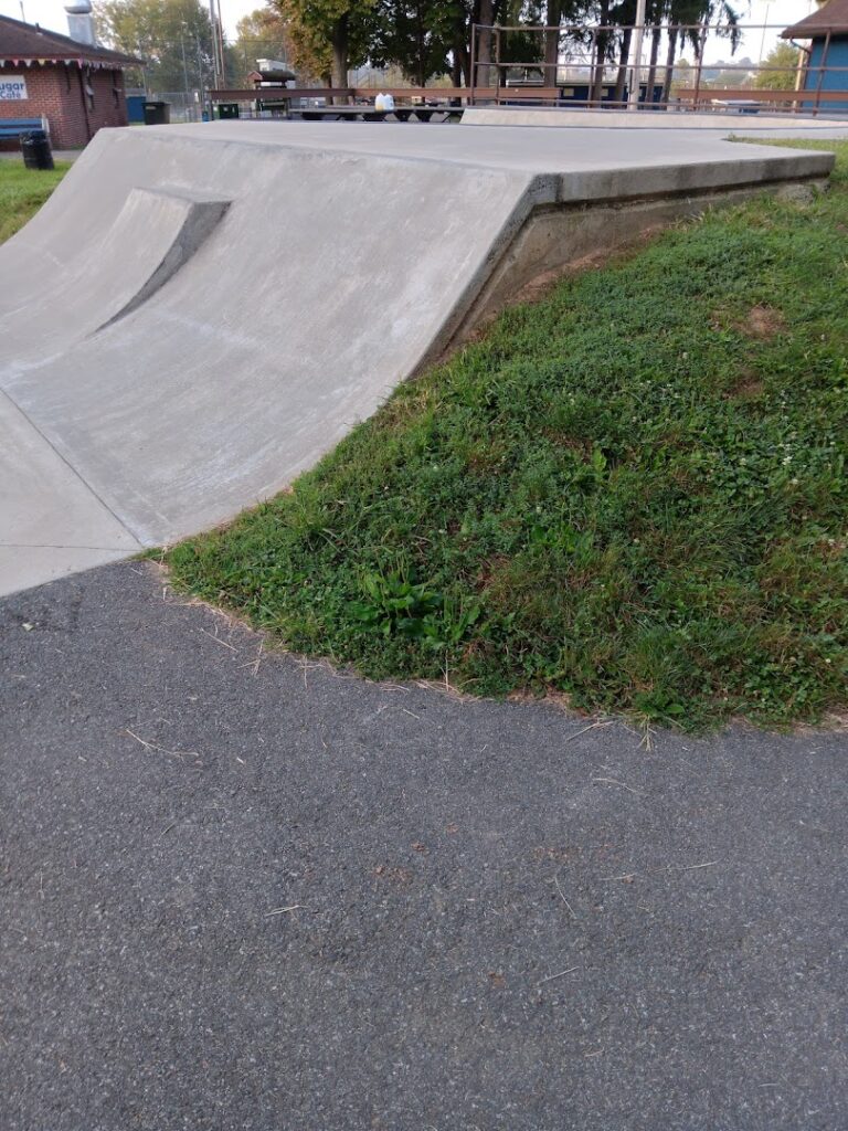 Kutztown Skatepark © M G on Google Maps