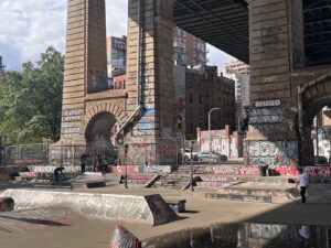 Les Coleman Skatepark © Lee Paco industries on Google Maps