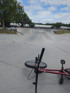 Lakeside Skate Park © Liam Mulrooney on Google Maps