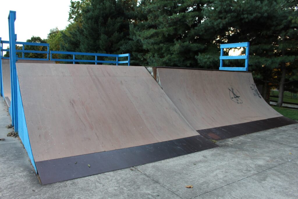 Lakeview Skate Park © J B on Google Maps