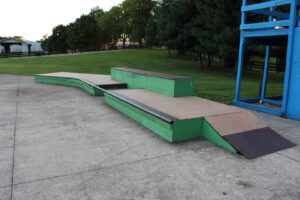 Lakeview Skate Park © J B on Google Maps