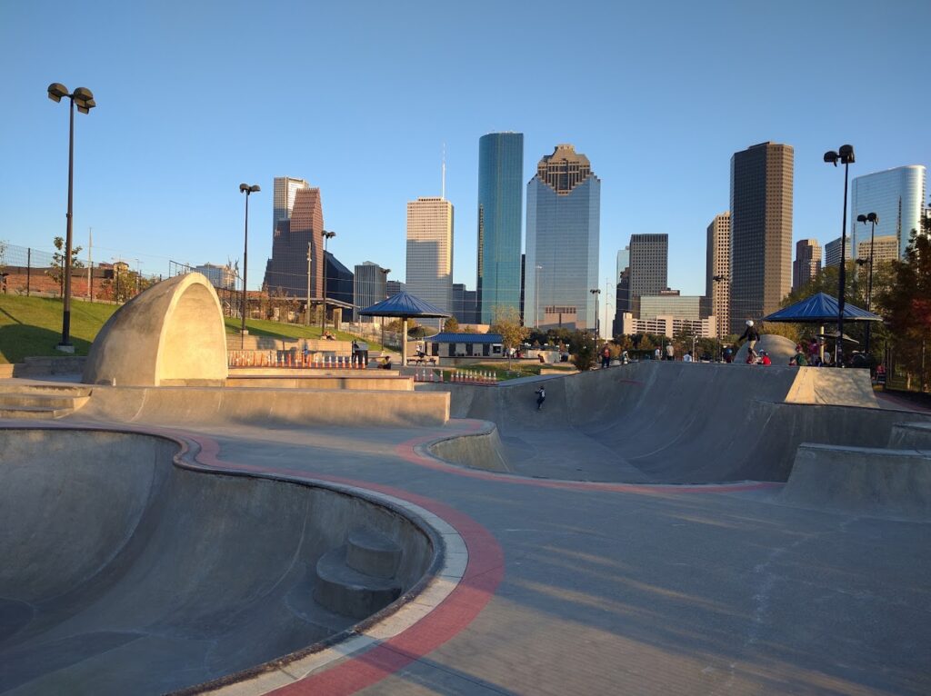 Lee And Joe Jamail Skatepark © Daniel Ariskin on Google Maps