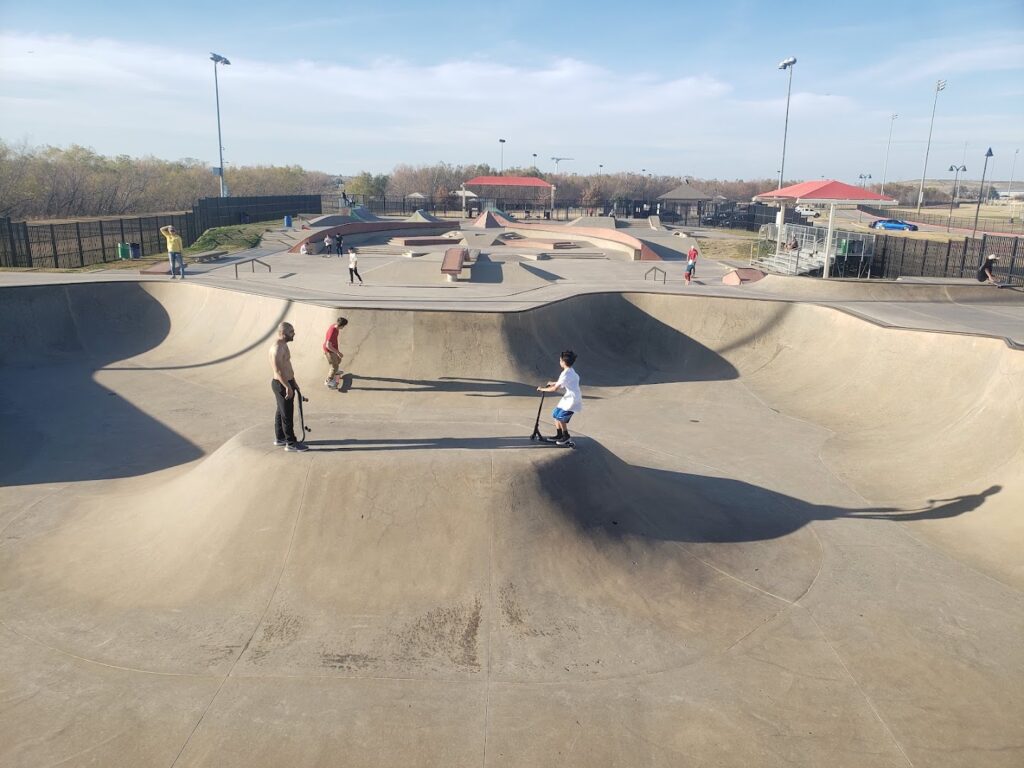 Lewisville Skate Park © Frankie Madrigal on Google Maps