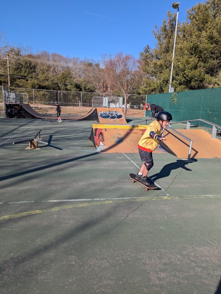 Mcginn Skatepark © Kpac on Google Maps