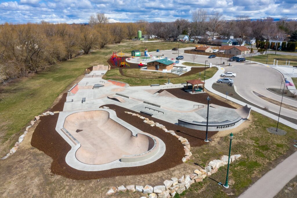 Middleton Skatepark © Ryan Gerzin on Google Maps