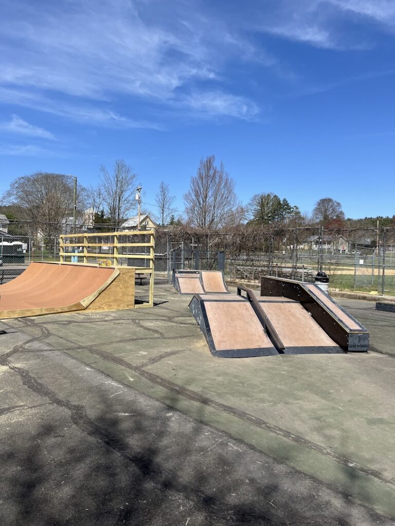 Milford Skate Park © Franky Shadler on Google Maps