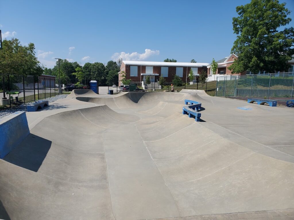 Moodus Skatepark © Jeremy Whitney on Google Maps