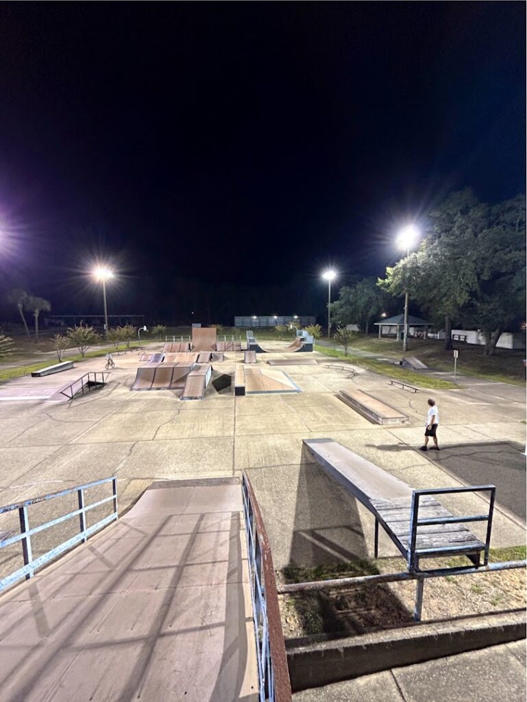 Niceville Skate Park © Dihydrogen Monoxide on Google Maps