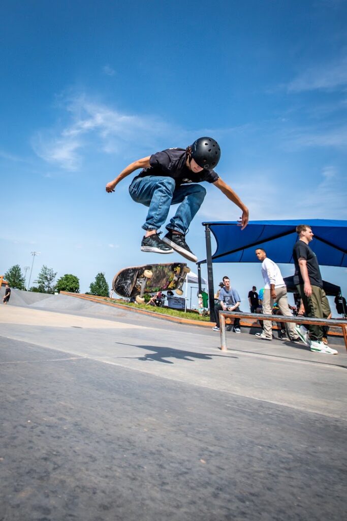 Nienhuis Skate Park © Heath Sharp on Google Maps