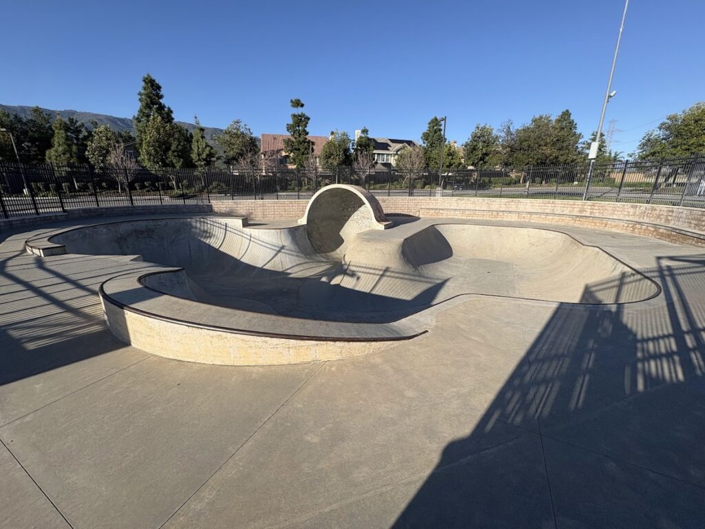 Fontana North Skate Park © Jon Mose on Google Maps