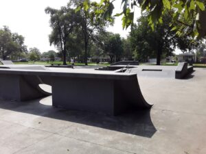 Oak Lawn Skatepark © Wins All on Google Maps