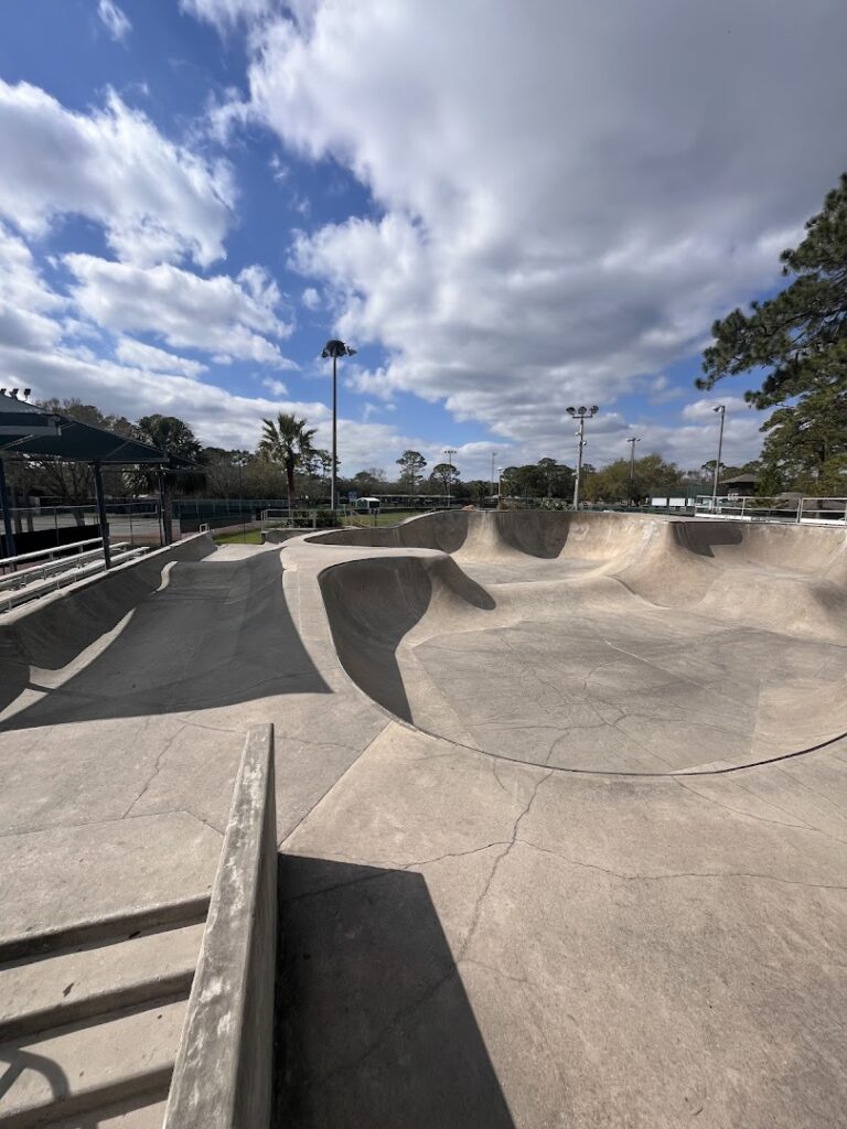Oceanside Rotary Skateboard Park © Will on Google Maps